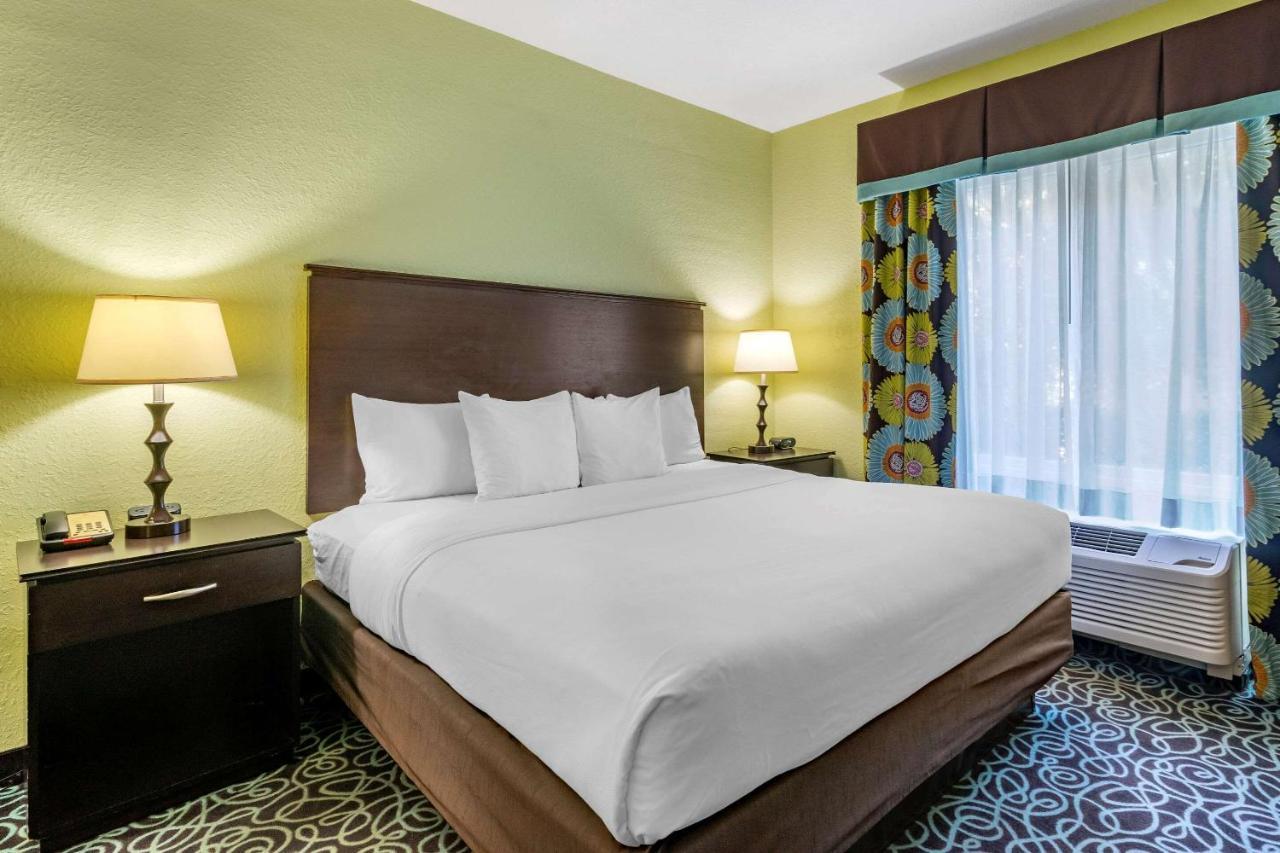 Hampton Inn By Hilton Tampa Fairgrounds Casino Mango Bagian luar foto